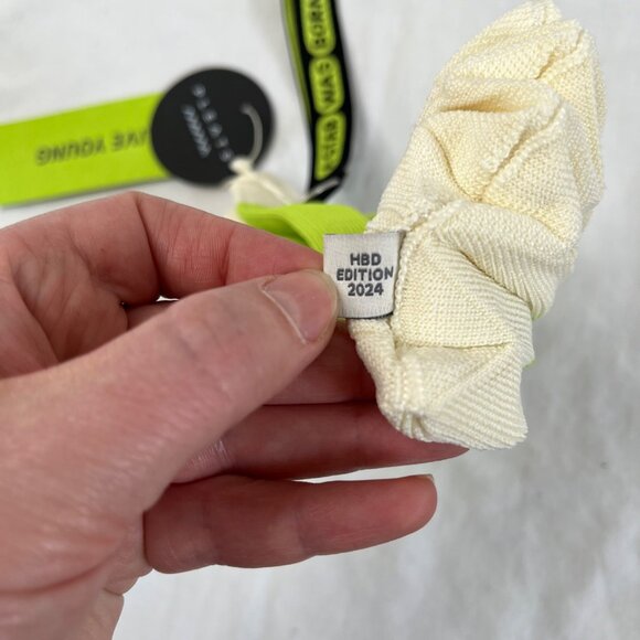 PleatsMama Korean Sustainable Knit Bag Olive Young Collaboration Make Up Pouch - Picture 5 of 12